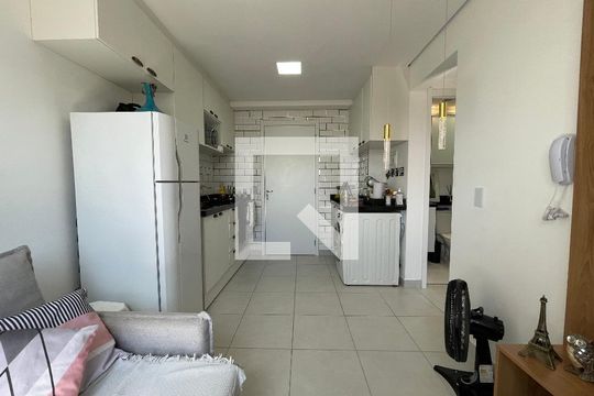 Sala de apartamento à venda com 2 quartos, 33m² em Jardim Celeste, São Paulo