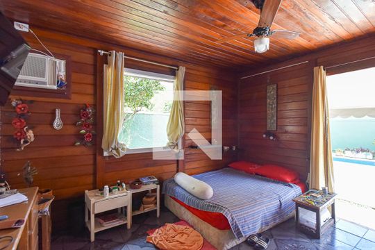 Quarto 2 de casa para alugar com 3 quartos, 400m² em Camboinhas, Niterói