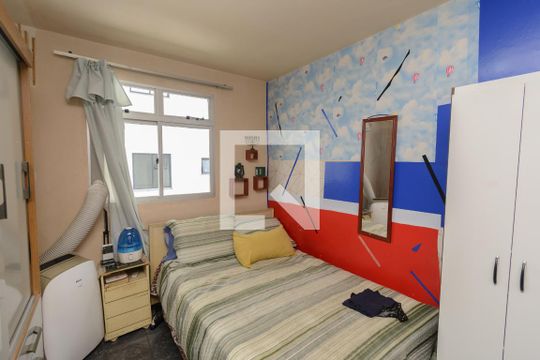 Quarto 1 de apartamento à venda com 3 quartos, 100m² em Santa Cruz Industrial, Contagem