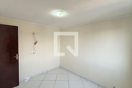 Quarto 1 de apartamento para alugar com 2 quartos, 55m² em Conjunto Residencial Planeta, Santo André