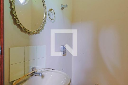 Banheiro da Suíte 1 de casa de condomínio à venda com 4 quartos, 420m² em Vila D’el Rey, Nova Lima