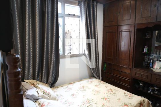 Quarto  de apartamento à venda com 2 quartos, 48m² em Jardim Riacho das Pedras, Contagem