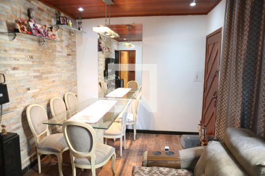 Sala de apartamento à venda com 2 quartos, 48m² em Jardim Riacho das Pedras, Contagem