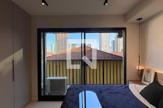 Sacada de apartamento à venda com 1 quarto, 25m² em Pinheiros, São Paulo