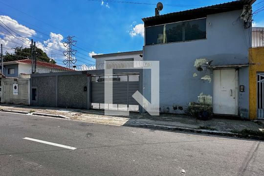 Fachada Condomínio de kitnet/studio para alugar com 0 quarto, 30m² em Cidade Monções, São Paulo