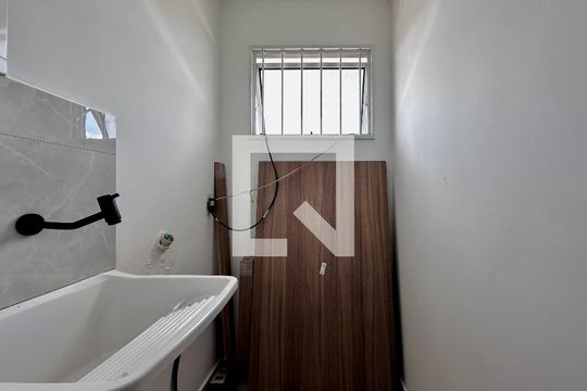 Área de Serviço de kitnet/studio para alugar com 0 quarto, 30m² em Cidade Monções, São Paulo