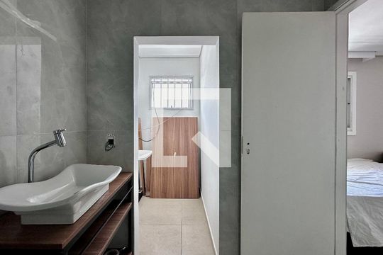 Banheiro Studio de kitnet/studio para alugar com 0 quarto, 30m² em Cidade Monções, São Paulo