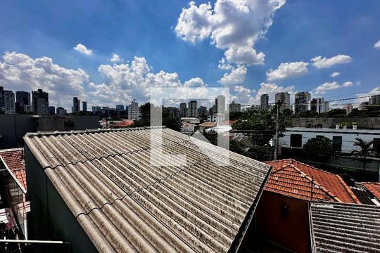 Vista de kitnet/studio para alugar com 0 quarto, 30m² em Cidade Monções, São Paulo