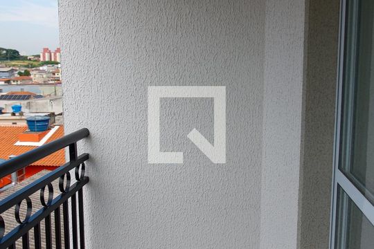 Sacada de apartamento à venda com 1 quarto, 43m² em Km 18, Osasco