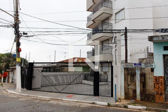 Fachada de apartamento à venda com 1 quarto, 43m² em Km 18, Osasco