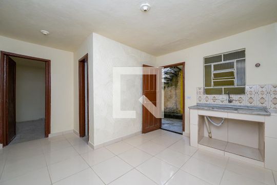 Casa para alugar com 1 quarto, 35m² em Cidade Domitila, São Paulo