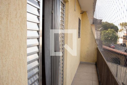 Sacada/Suite de casa à venda com 3 quartos, 142m² em Parque Sao Domingos, São Paulo