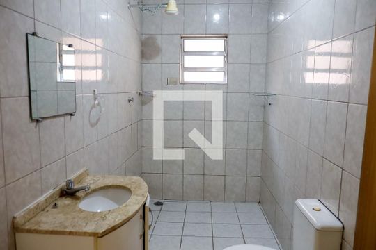 Banheiro de casa à venda com 5 quartos, 290m² em Bandeiras, Osasco
