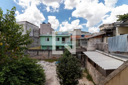 Suíte - Vista de casa para alugar com 2 quartos, 129m² em Vila Continental, São Paulo