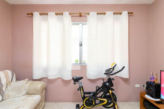 Sala de casa para alugar com 2 quartos, 129m² em Vila Continental, São Paulo