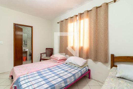 Suíte de casa para alugar com 2 quartos, 129m² em Vila Continental, São Paulo