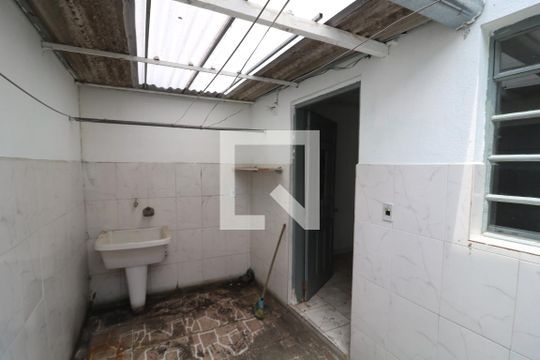 Área de Serviço de casa para alugar com 2 quartos, 233m² em Vila Formosa, São Paulo