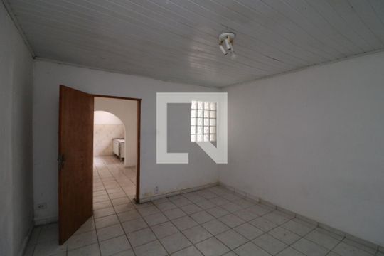 Quarto 2 de casa para alugar com 2 quartos, 233m² em Vila Formosa, São Paulo