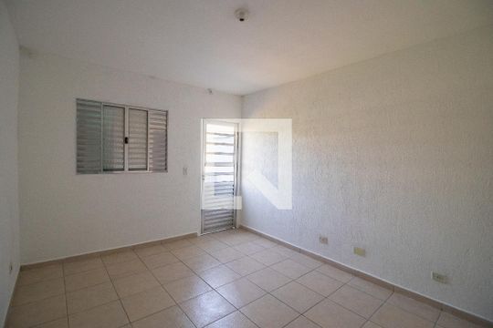 Quarto de casa para alugar com 1 quarto, 45m² em Vila Gustavo, São Paulo