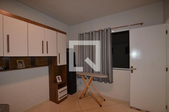Quarto 1 de apartamento para alugar com 2 quartos, 69m² em Osvaldo Cruz, Rio de Janeiro
