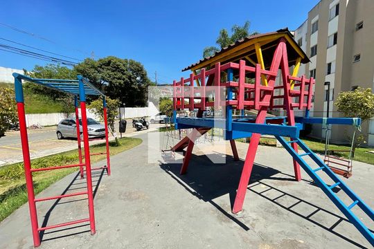Área comum de apartamento para alugar com 2 quartos, 46000m² em Bairro Jardim Nossa Senhora das Graças, Cotia