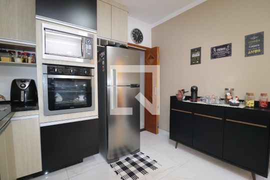 Cozinha de casa à venda com 3 quartos, 120m² em Parque Erasmo Assunção, Santo André
