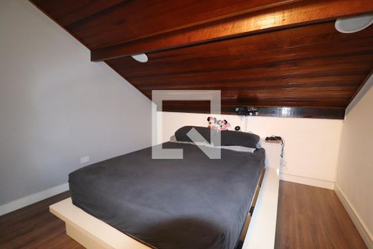 Quarto 3 de casa à venda com 3 quartos, 120m² em Parque Erasmo Assunção, Santo André