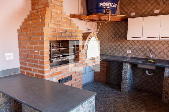 Área comum - Churrasqueira de casa à venda com 4 quartos, 256m² em Vila Campesina, Osasco