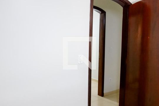 Quarto 2 de casa à venda com 4 quartos, 256m² em Vila Campesina, Osasco
