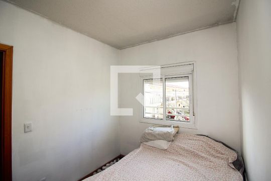 Quarto 1 de casa de condomínio para alugar com 2 quartos, 50m² em Restinga, Porto Alegre