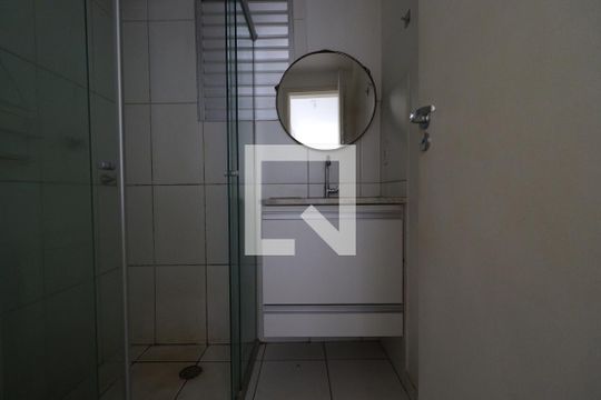 Banheiro de apartamento para alugar com 2 quartos, 49m² em Nova Aliança, Ribeirão Preto
