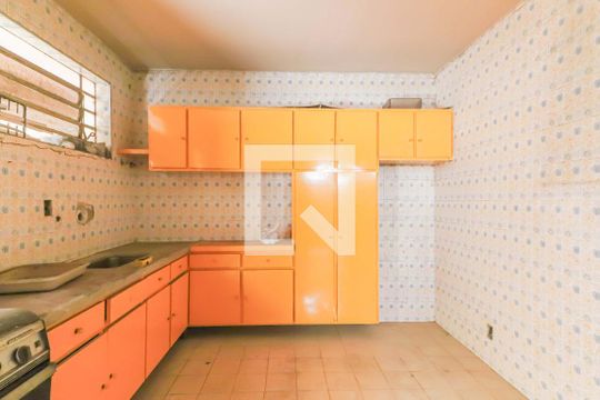 Cozinha de casa à venda com 4 quartos, 350m² em Rio Pequeno, São Paulo