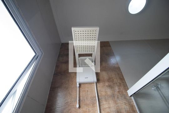 Banheiro de apartamento à venda com 1 quarto, 33m² em Vila Gustavo, São Paulo
