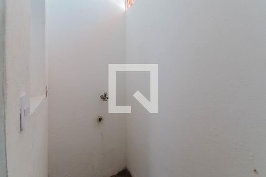 Área de Serviço de casa à venda com 4 quartos, 270m² em Vila Monumento, São Paulo