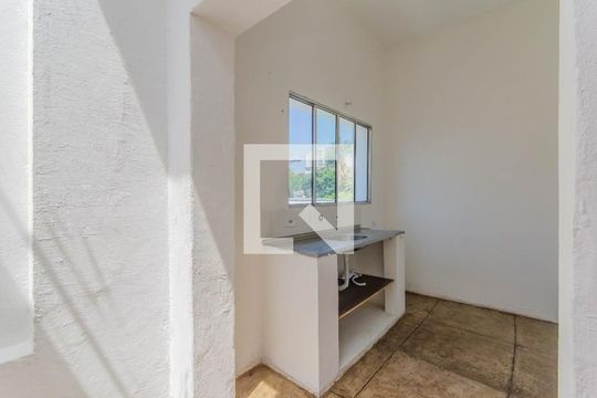 Cozinha de casa à venda com 4 quartos, 270m² em Vila Monumento, São Paulo