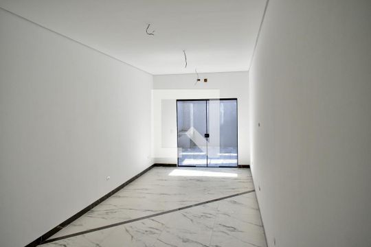 Casa à venda com 3 quartos, 160m² em Chácara Inglesa, São Paulo