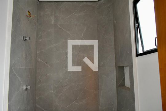 Banheiro da Suíte 1 de casa à venda com 3 quartos, 160m² em Chácara Inglesa, São Paulo