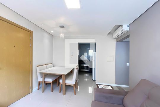 Sala de apartamento à venda com 2 quartos, 58m² em Rio dos Sinos, São Leopoldo