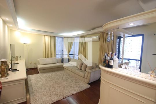 Sala de apartamento à venda com 3 quartos, 210m² em Água Fria, São Paulo
