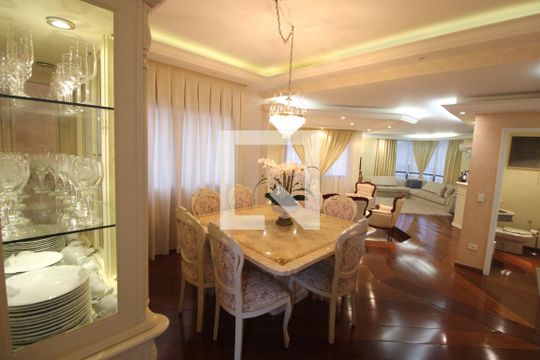 Sala de apartamento à venda com 3 quartos, 210m² em Água Fria, São Paulo