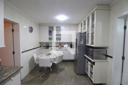 Cozinha de apartamento à venda com 3 quartos, 210m² em Água Fria, São Paulo