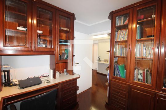 Quarto 1 de apartamento à venda com 3 quartos, 210m² em Água Fria, São Paulo