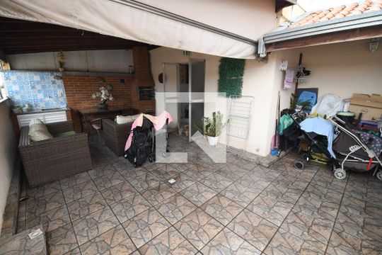 Quintal de apartamento à venda com 2 quartos, 110m² em Vila Joao Jorge, Campinas