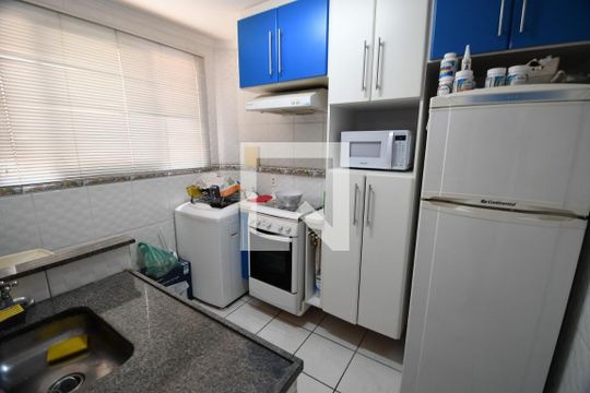 Cozinha de apartamento à venda com 2 quartos, 110m² em Vila Joao Jorge, Campinas