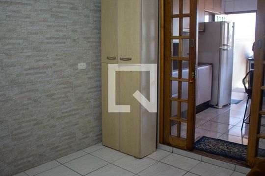Sala de casa para alugar com 2 quartos, 85m² em Alianca, Ribeirão Pires