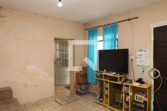 Casa à venda com 1 quarto, 150m² em Vila Verde, São Paulo