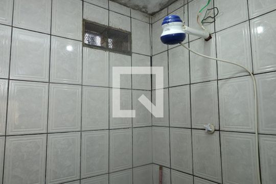 Banheiro de casa à venda com 1 quarto, 150m² em Vila Verde, São Paulo