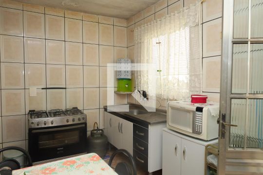 Cozinha de casa à venda com 1 quarto, 150m² em Vila Verde, São Paulo