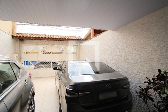 Garagem de casa à venda com 3 quartos, 256m² em Tatuapé, São Paulo