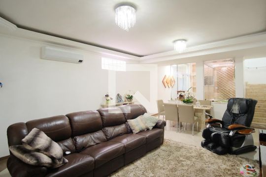 Sala de casa à venda com 3 quartos, 256m² em Tatuapé, São Paulo